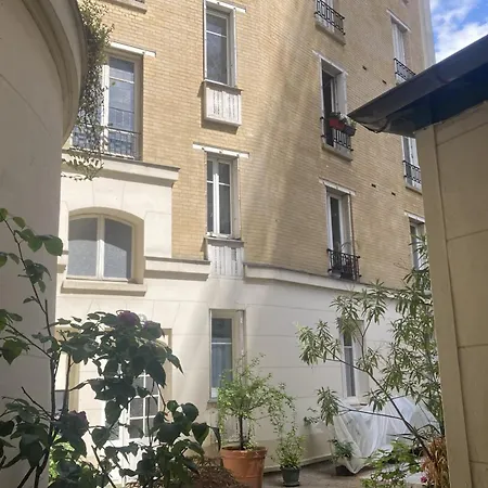 Appartamento Cozy 2-room Near Montparnasse Parigi